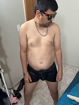 Snapshot of Diabloproducciones chatting on March 22, 2026, 2:40 pm Diabloproducciones online show from March 22, 2026, 2:40 pm