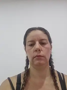 Nina vallon online show from March 4, 2026, 12:46 pm