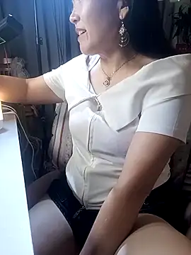 Joanna1122 online show from October 15, 2025, 5:21 pm