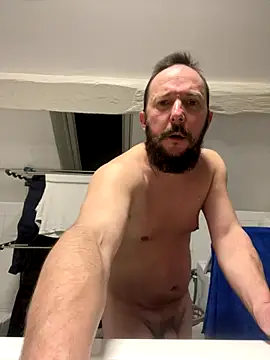 AZOPMOB18999 online show from December 18, 2025, 7:18 pm