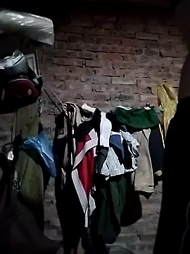   Ngoc20   online show from February 4, 2026, 12:55 pm