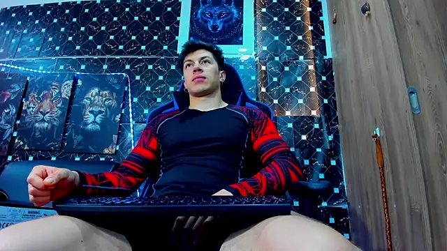 javiersexymann online show from October 14, 2025, 5:46 pm