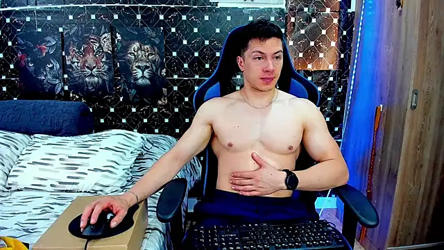javiersexymann online show from July 30, 2026, 6:51 pm