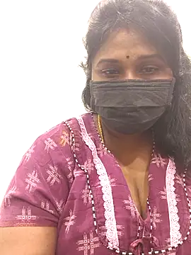 chaitara-reddy online show from May 11, 2026, 4:04 pm