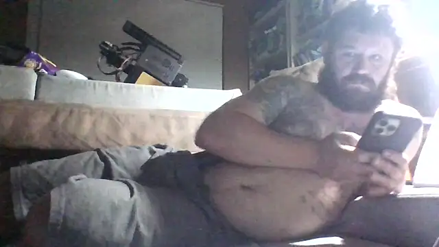 Littlesaber6996 online show from April 30, 2026, 8:10 am