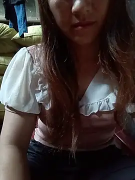 Mini3333 online show from July 21, 2026, 12:57 am