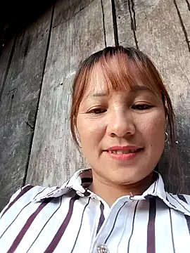 Mini3333 online show from May 5, 2026, 11:02 am