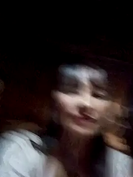 Mini3333 online show from November 10, 2025, 12:43 pm