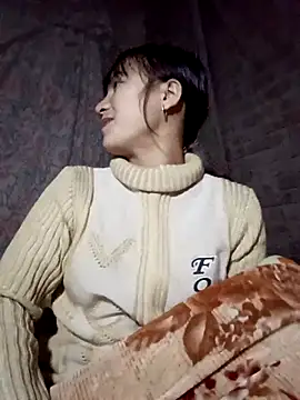 Mini3333 online show from January 11, 2026, 12:06 am