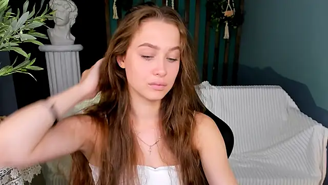 ArielSykes online show from June 29, 2026, 10:15 am
