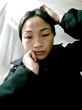 lucybaby00 online show from February 11, 2026, 2:39 pm