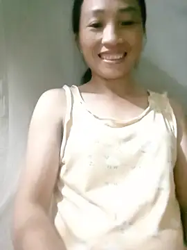 lucybaby00 online show from August 5, 2026, 2:55 pm