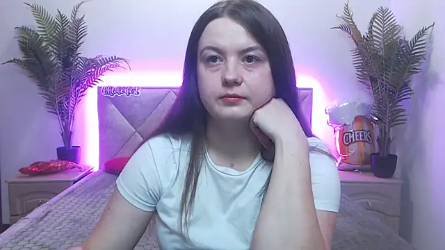 MavkaCute online show from October 5, 2025, 5:58 pm