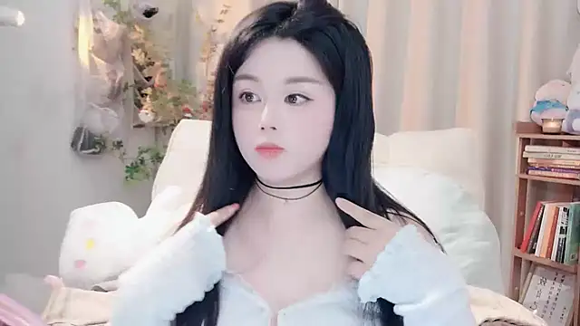 SweetTease2025 online show from January 13, 2026, 2:54 pm