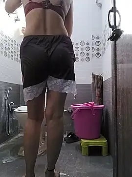 Snapshot of Hotcupale345 chatting on February 10, 2026, 7:40 am Hotcupale345 online show from February 10, 2026, 7:40 am