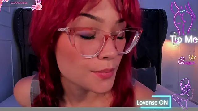 mae lyra online show from July 30, 2026, 4:17 pm