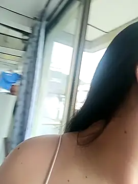 Snapshot of Anahibella chatting on October 28, 2025, 7:02 pm Anahibella online show from October 28, 2025, 7:02 pm