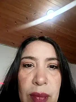 Snapshot of Anahibella chatting on January 13, 2026, 5:33 am Anahibella online show from January 13, 2026, 5:33 am