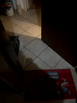 eddivad6974 online show from December 14, 2025, 5:18 pm