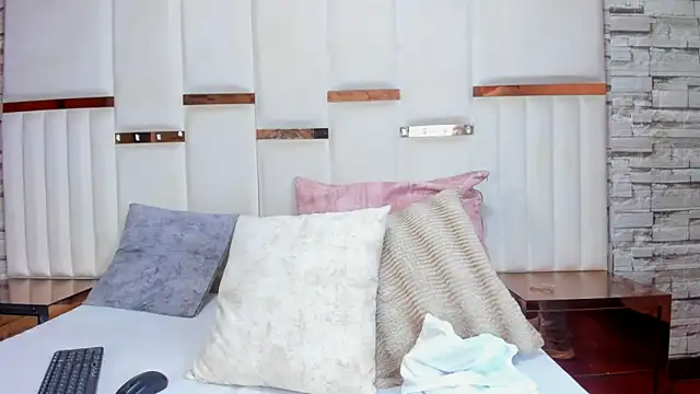 CandyandSteven online show from March 5, 2026, 3:14 am