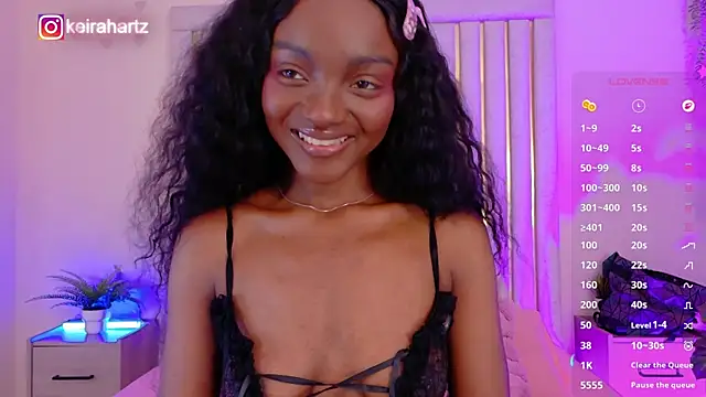 Keirahartz online show from July 13, 2026, 12:59 pm