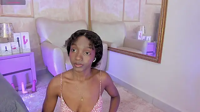 Keirahartz online show from November 9, 2025, 4:05 am