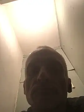 pepis117 online show from April 6, 2026, 11:06 pm