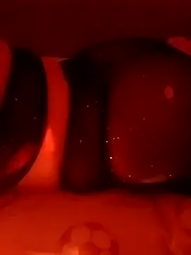 senacansu online show from October 27, 2025, 1:39 am