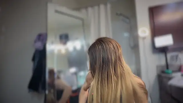 bbgurlnickii online show from March 13, 2026, 1:16 pm