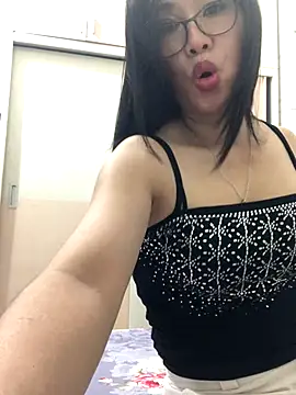 Vitamin sexy online show from September 28, 2025, 6:20 am