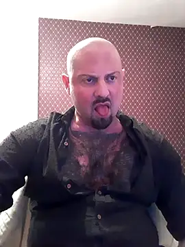  NEREZA  online show from December 17, 2025, 5:07 pm