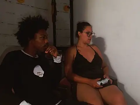 Snapshot of Ela-mucci chatting on March 21, 2026, 3:49 pm Ela-mucci online show from March 21, 2026, 3:49 pm