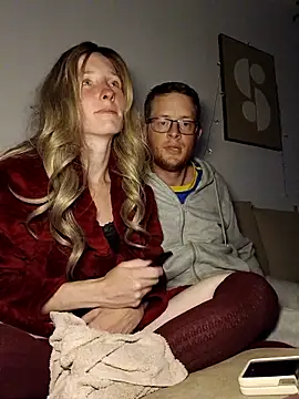 Snapshot of Maeve92 chatting on September 13, 2025, 8:42 pm Maeve92 online show from September 13, 2025, 8:42 pm