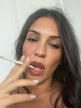 AlyaRei online show from August 5, 2026, 4:34 pm