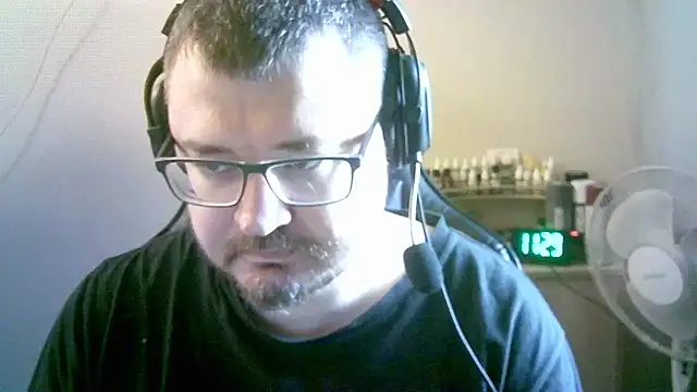 SirAbuser online show from March 12, 2026, 8:29 am