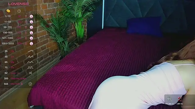 Cutiee Alicee online show from July 9, 2026, 10:42 pm