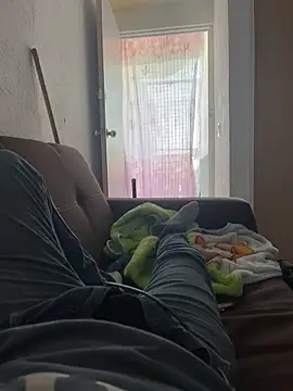 Snapshot of Gio1126 chatting on December 14, 2025, 2:00 pm Gio1126 online show from December 14, 2025, 2:00 pm