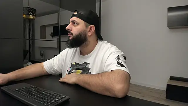 DravenPeak online show from November 29, 2025, 2:23 am