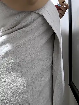 butterfly777  online show from September 15, 2025, 10:48 am