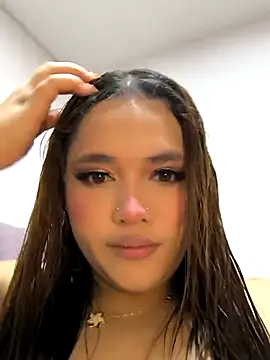 butterfly777  online show from October 21, 2025, 9:09 am