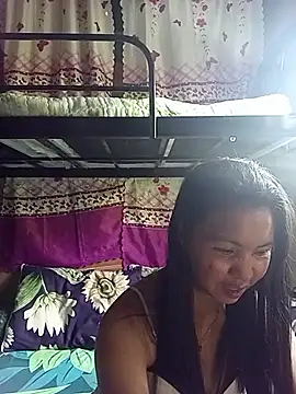 oceanlover23 online show from March 3, 2026, 1:12 am