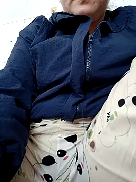  Babyrose  online show from February 15, 2026, 4:57 am