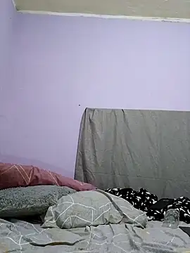 Liaprettygirl online show from September 18, 2025, 5:32 am