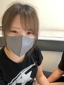 reon reonreon online show from October 1, 2025, 5:01 am