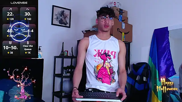 Gael Jones online show from October 8, 2025, 3:13 pm