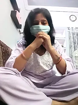 BITEXBABYlove online show from December 15, 2025, 6:08 am