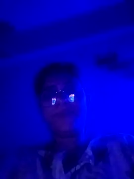 BITEXBABYlove online show from October 2, 2025, 11:13 am