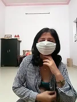 BITEXBABYlove online show from November 22, 2025, 2:10 am