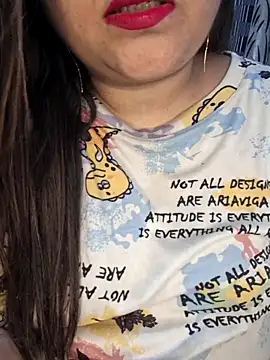 indian-hotmilfs online show from September 14, 2025, 1:11 pm