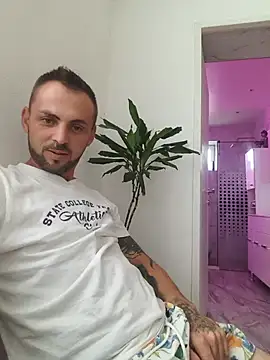 papichulo0099 online show from July 20, 2026, 3:47 am